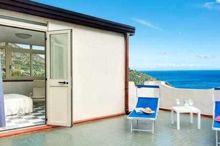 Nerano Apartment | Stay at Casa Maradona: Family-Friendly & Pet Welcoming
