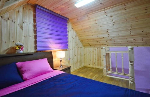 Gochang House | Eco-Friendly Gochang Mer Pang Pension with Family Amenities