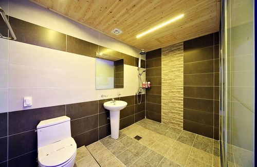 Gochang Hotel | Eco-Friendly Gochang Sonamu Self Check-in Motel Awaits
