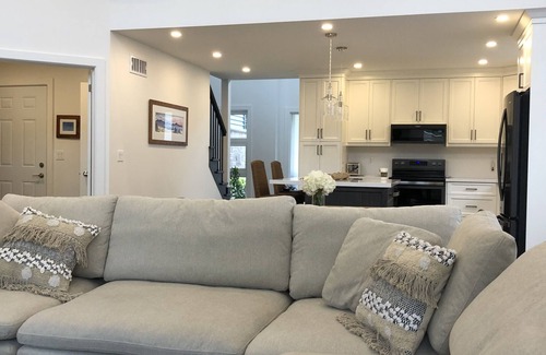 Central Huron Cottage | Goderich Lake Huron Cottage: Modern Home with Rooftop Deck