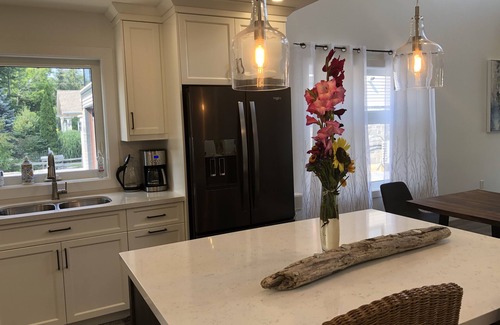 Central Huron Cottage | Goderich Lake Huron Cottage: Modern Home with Rooftop Deck