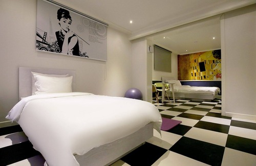 Goesan Hotel | Eco-Friendly Getaway at Goesan Story Self Check-in Motel