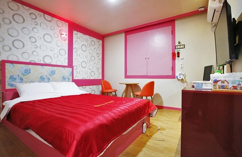 Jeungpyeong Hotel | Eco-Friendly Goesan Top Self Check-in Motel - Rated 10/10