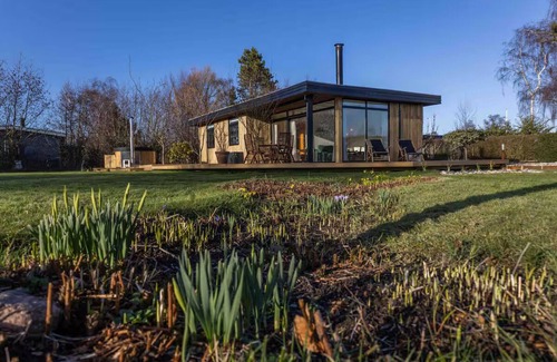 Skovmose Cottage | "Goggeløjtebo" close to beach & nature