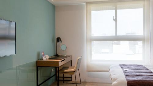Xitun District Hotel | Gogo Hotel: Family-Friendly Stay with Breakfast & Dining