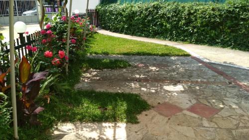 Yenion House | Exceptional Gogo's Rooms & Studios - Guest Rated 9.7/10