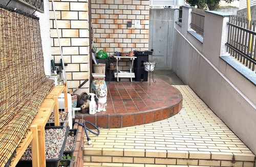 Kohoku Ward House | Gohaku Western-style room - 3 min. from the station. Bedroom is a western style room with a living room