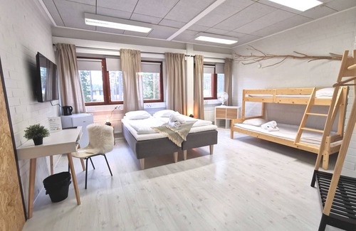 Kuusamo Hotel | Family-Friendly Retreat at Goiglo Majoitus with Hot Tub