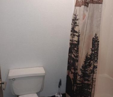 Browning Hotel | Pet-Friendly Comfort at Going To The Sun Motel
