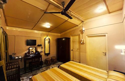 Golaghat Hotel | Inviting Stay at Golaghat Gymkhana with Pool & Breakfast