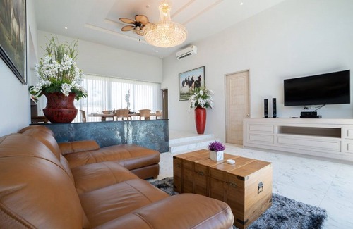 Choeng Thale Villa | Indulge in Gold Chariot Pool Villa B with Private Amenities