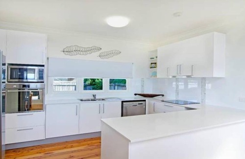 Palm Beach House | Experience Gold Coast Beach Front House with Ocean Views