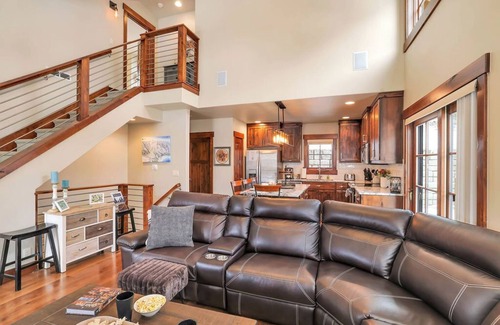Tamarack Resort House | Cozy Gold Crest Tamarack Resort: Ski In/Out with Hot Tub