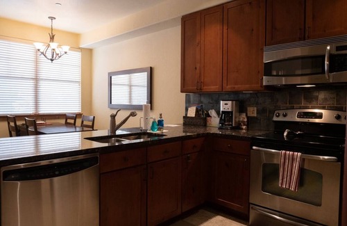 Copper Mountain Village Condo | Guest Rated 10/10: Gold Rated Condo at Copper Mountain