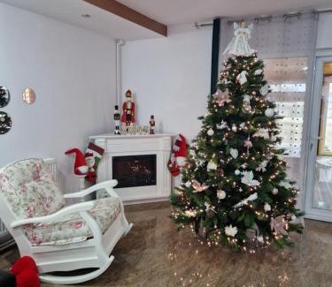 Ocna Mures House | Gold Residence: Guest Rated 10/10 with Pet-Friendly Amenities
