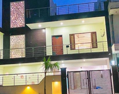 Greater Noida Bed & Breakfast | Pet-Friendly Escape at Gold Residency By Expo View