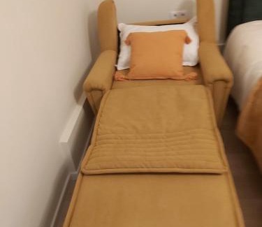 Tirgu Mures Apartment | Top-Rated Gold Studio: Perfect for Families & Relaxation