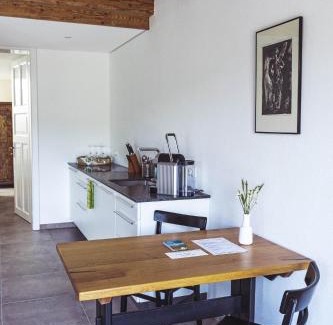 Krems an der Donau Apartment | Goldberg Appartement: Oceanfront Retreat for Every Traveler