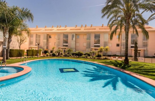 Platja de l'Arenal Apartment | Experience Golde Gardens: Oceanfront Bliss with Spa Retreat