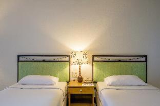 Cha-am Hotel | Relax at Golden Beach Cha-Am Hotel with Oceanfront Views