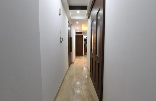 South Extension House | Comfortable Golden Bed and Breakfast in South Ex-1 D Block