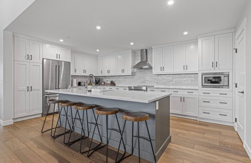 Canmore Condo | Discover Golden Eagle's Nest: A Rockies Retreat Awaits