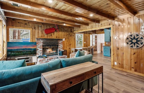 Big Bear Lake House | Golden Finch - Family-Friendly Stay Steps from Lake