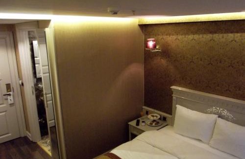 Topkapi Hotel | Cozy Golden Gate Hotel Topkapı with Family-Friendly Amenities