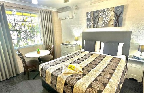 South Tamworth Hotel | Comfort & Quality at Golden Grain Motor Inn - 4 Star Retreat