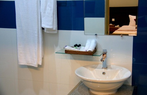 Dawei Hotel | Welcoming Golden Guest Hotel Dawei: Family-Friendly Comfort