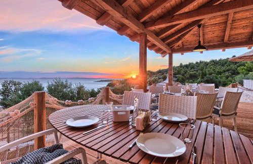 Jezera Resort | Golden Haven Luxe Glamp Resort: Oceanfront Retreat Awaits