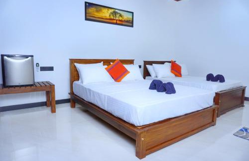 Habarana Bed & Breakfast | Golden Horizon Resort