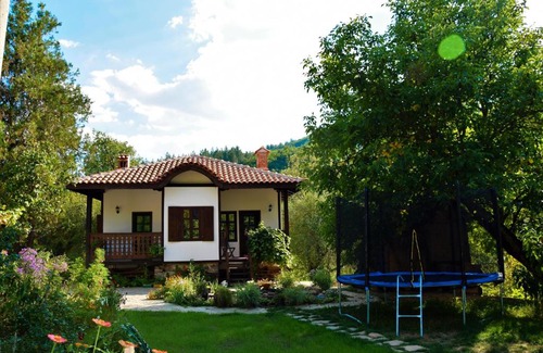 Svoge House | Beachfront Escape at Golden Horn Guest House, Rated 9.4/10