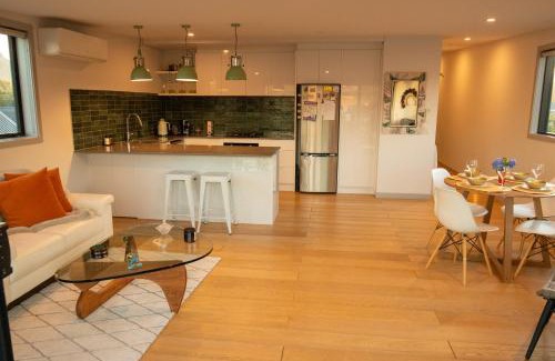 Lower Shotover Villa | Golden Hour Villa