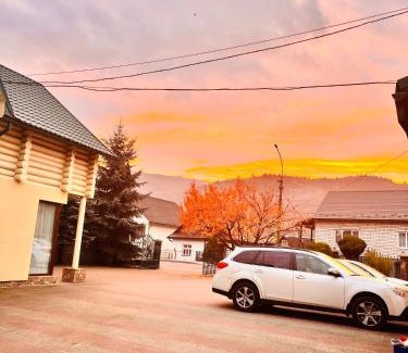 Mizhhirya Apartment | Family-Friendly Retreat at Котедж Golden Lemon - Rated 9.6