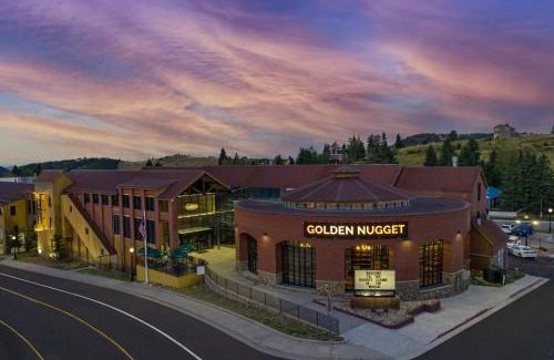 Cripple Creek Hotel | Discover Comfort at Golden Nugget Hotel - Family Friendly Stay
