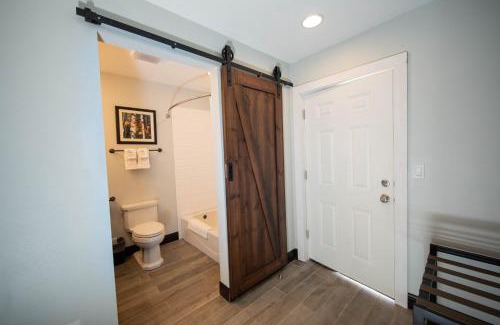 Cripple Creek Hotel | Discover Comfort at Golden Nugget Hotel - Family Friendly Stay