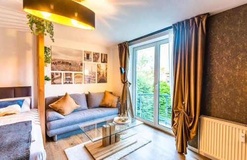 Detmold Apartment | Golden Nugget: Guest Rated 8.7/10 with Netflix Included