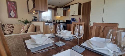 Chapel Saint Leonards Other | Top-Rated Golden Palm Resort - Pet-Friendly Coastal Retreat