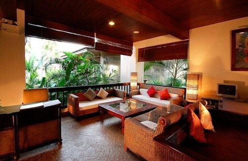 Pak Nam Pran Hotel | Relax at Golden Pine Beach Resort & Spa: Pool, Spa & More