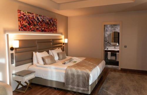 Old City Hotel | Relaxing Getaway at Golden Royal Hotel & SPA - 4 Stars