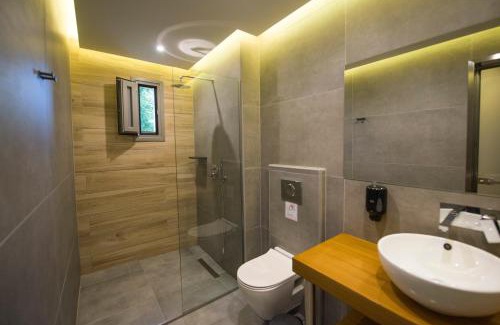 Tingaki Hotel | Golden Star Relax Hotel - Adults Only with Oceanfront Bliss