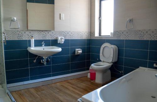 Msida Apartment | Golden Stay - 4BR Stylish Apartment for Group
