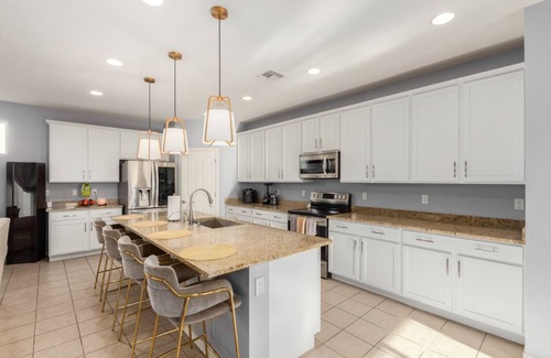 Laveen Village House | Golden Temple Getaway: Family-Friendly 5bd Home with WiFi