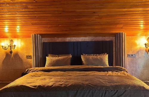 Incek Mahallesi Hotel | Golden Time İncek: Ideal Family Retreat with Hot Tub & Breakfast