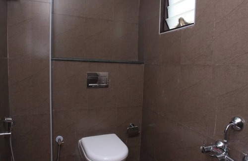 Central Chennai Resort | Golden Tower