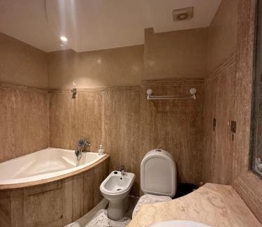 RACINE EXTENSION Apartment | Golden Triangle Apartment Rental