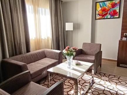 Constantine Hotel | Experience Golden Tulip Alexandre: Family-Friendly Getaway