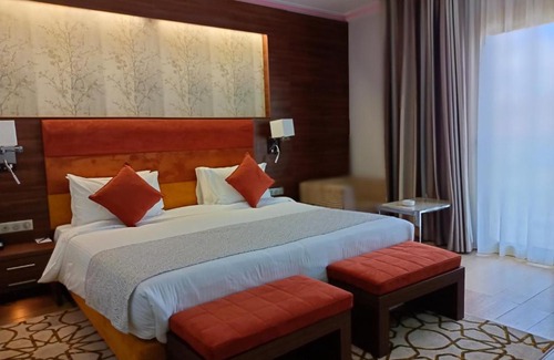 Constantine Hotel | Experience Golden Tulip Alexandre: Family-Friendly Getaway