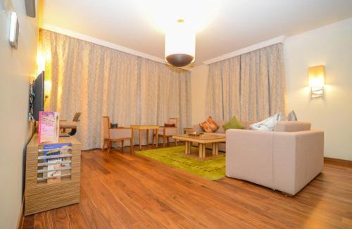 Az Zuhur Hotel | Comfortable Stay at Golden Tulip Dammam Corniche Hotel